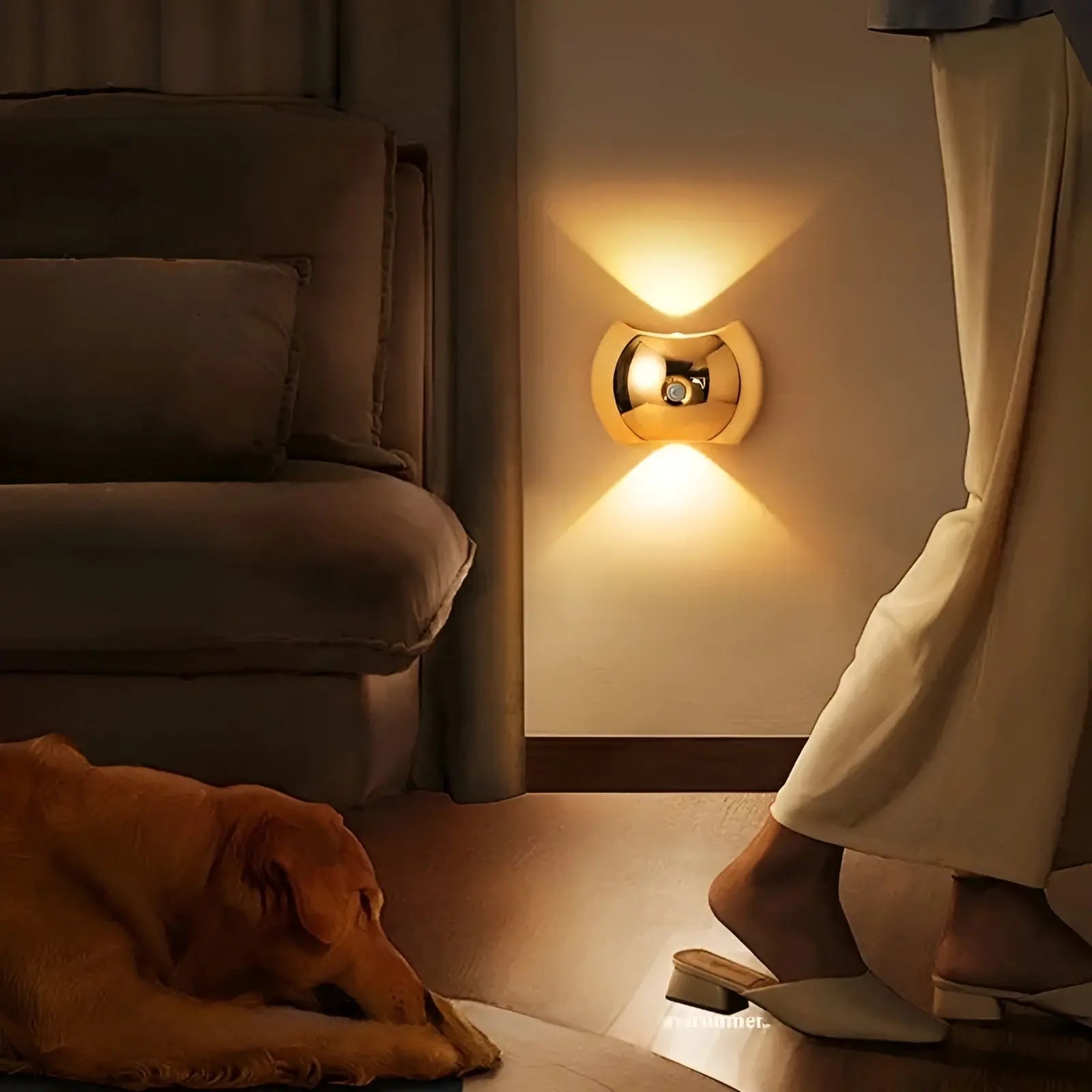 Wall Light Motion Sensor & USB-C Rechargeable Magnetic Mount