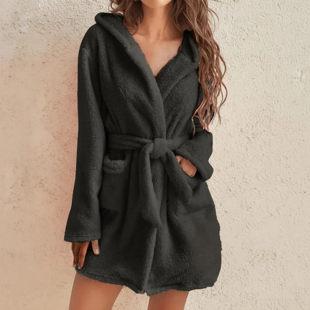 SnuggleWear – Cozy Hooded Fleece Lounge Robe