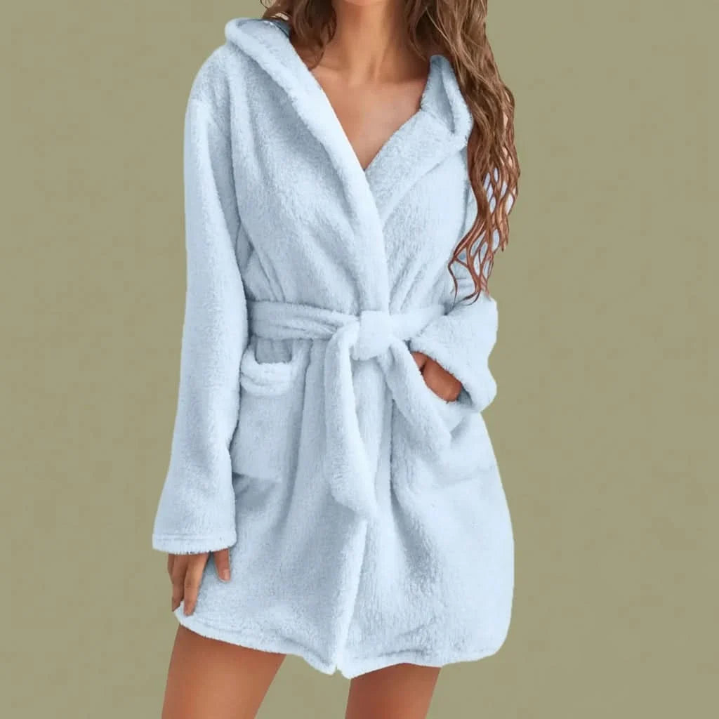 SnuggleWear – Cozy Hooded Fleece Lounge Robe