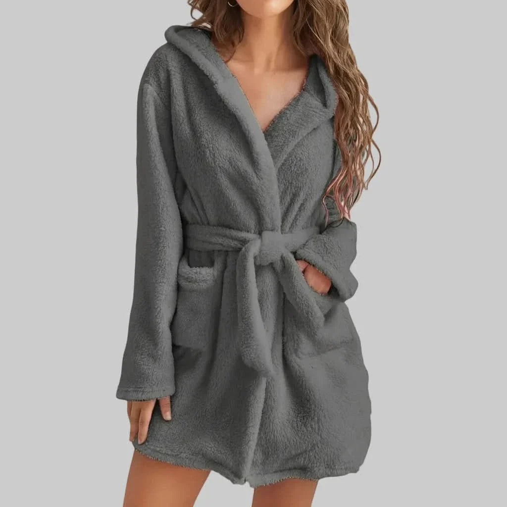 SnuggleWear – Cozy Hooded Fleece Lounge Robe