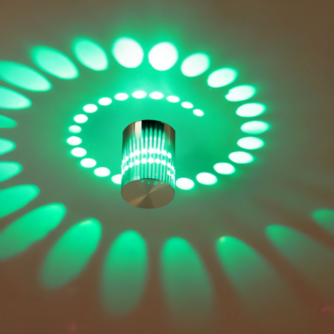 Sleek Cylinder LED Wall Lamp for Indoor Ambiance