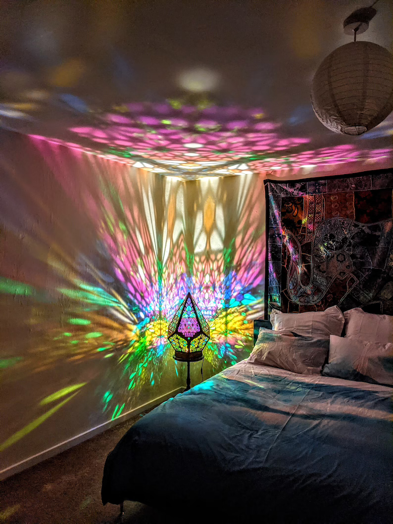 LED Table Lamp with Glass and Leaded Design