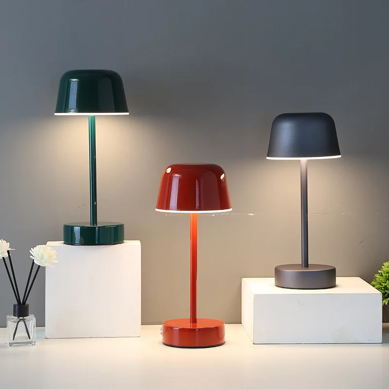 Versatile Cordless Table Lamp with Adjustable Brightness and Color