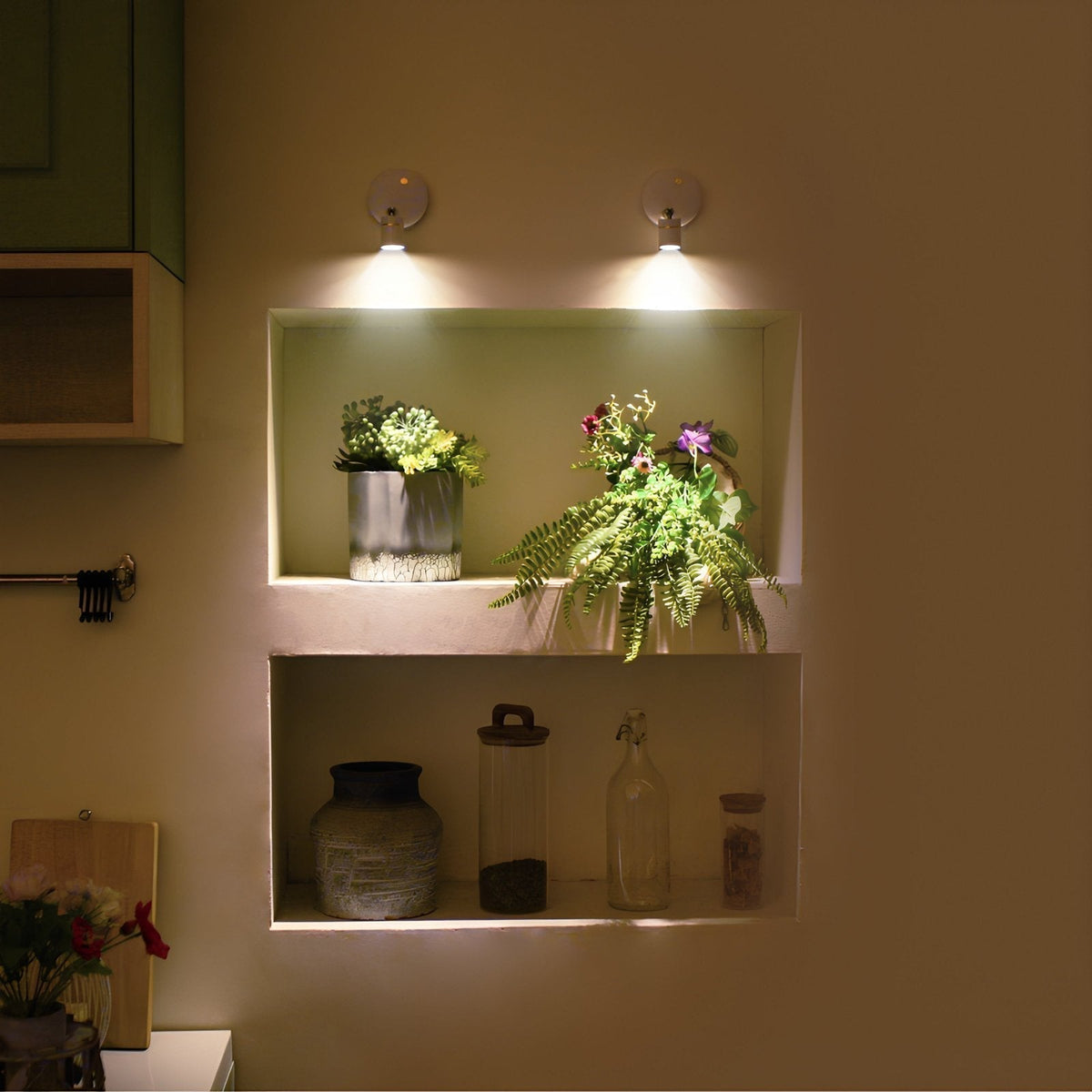 Dimmable Wireless Spotlight - Adjustable Brightness