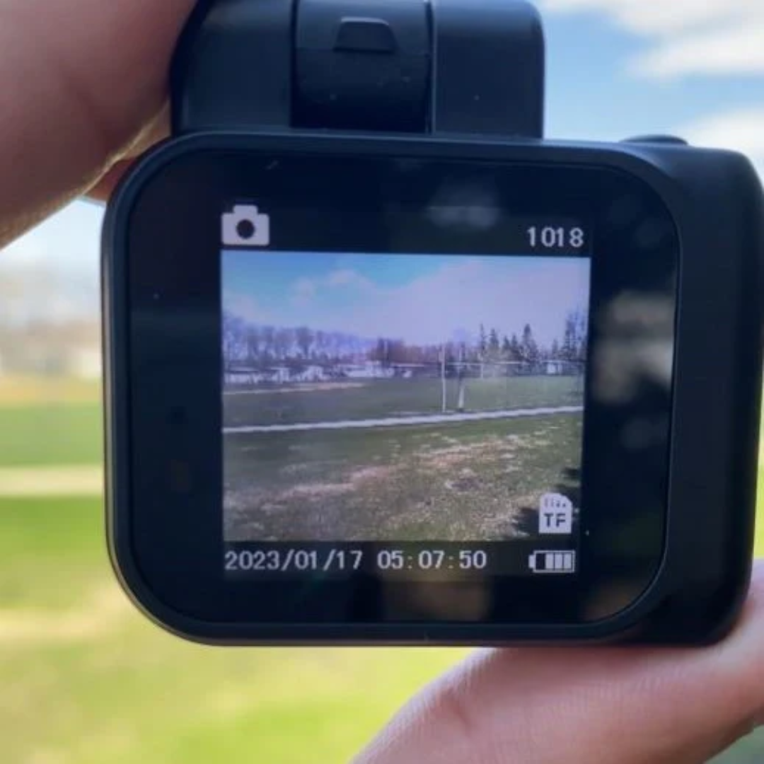 NostalgiaSnap Mini Camera – Capture Moments with Style