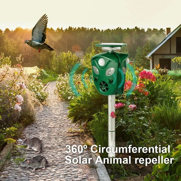 GuardianShield | All-Around Solar-Powered Animal Repellent System