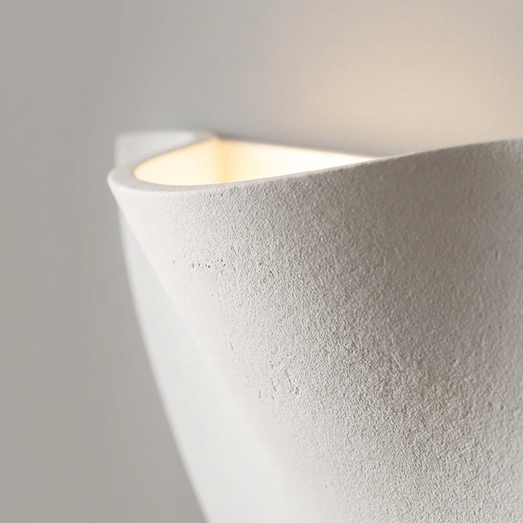 Curved Wall Light Fixture – Elegant Design