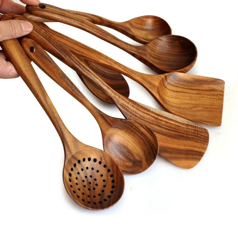 Sophisticated 7-Piece Wooden Utensil Set for Culinary Mastery