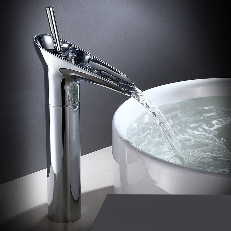 Classic Cascade Bathroom Faucet with Vintage Bronze Finish