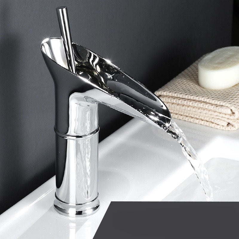 Classic Cascade Bathroom Faucet with Vintage Bronze Finish