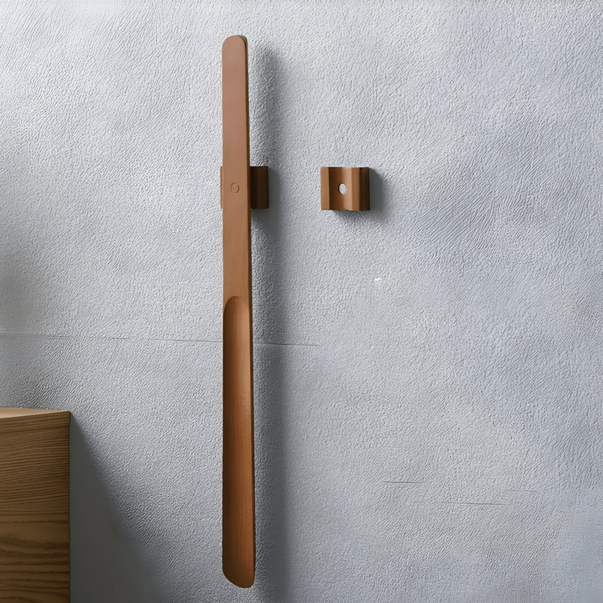 ShoeEase - Extended Wooden Shoe Horn with Ergonomic Grip and Magnetic Holder