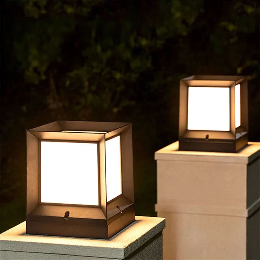 LUMENPATH – Stylish LED Outdoor Lamp for Gates and Driveways