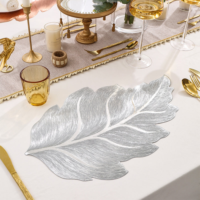 Elegant Leaf-Shaped Dining Mat, Durable PVC, Water-Resistant