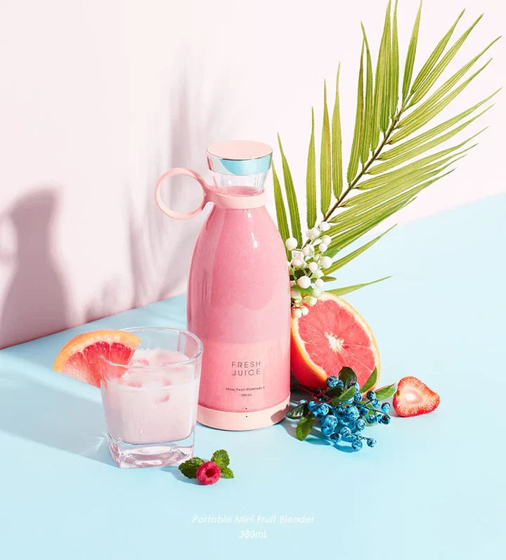 On-the-Go Smoothie Maker - Rechargeable Mini Blender