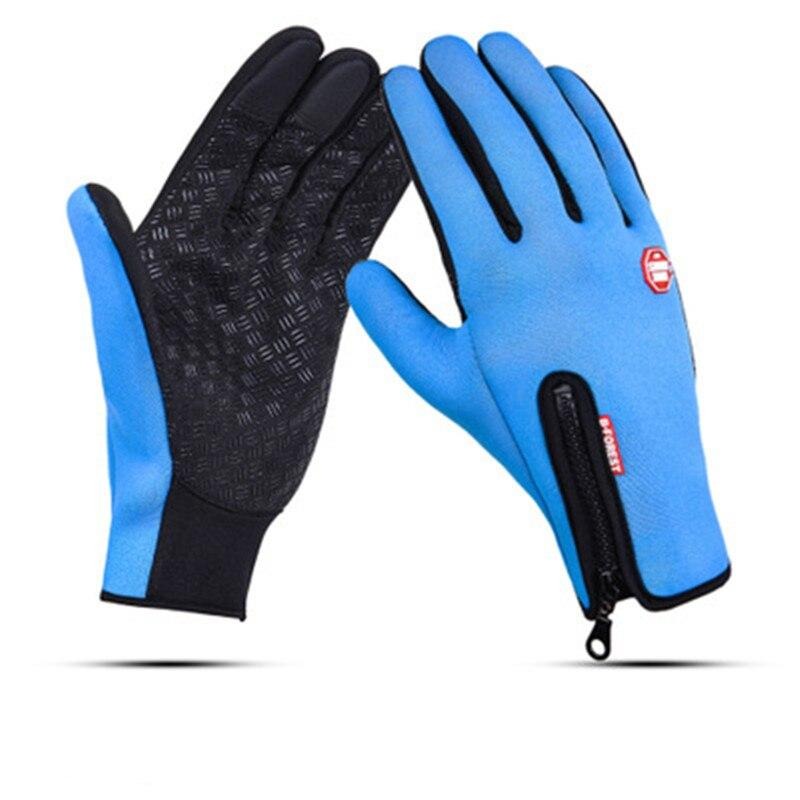 All-Weather Touchscreen Gloves for Outdoor Adventures