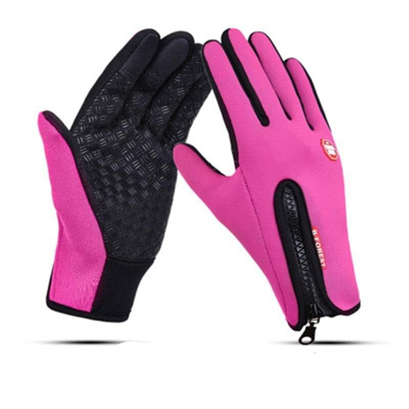 All-Weather Touchscreen Gloves for Outdoor Adventures
