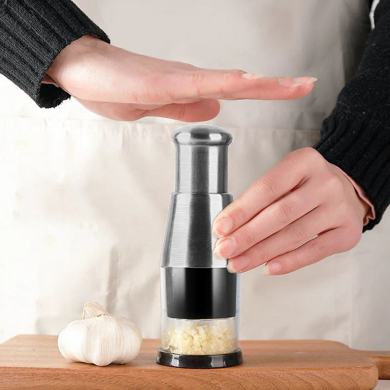 Effortless Garlic Master for Precise Chopping