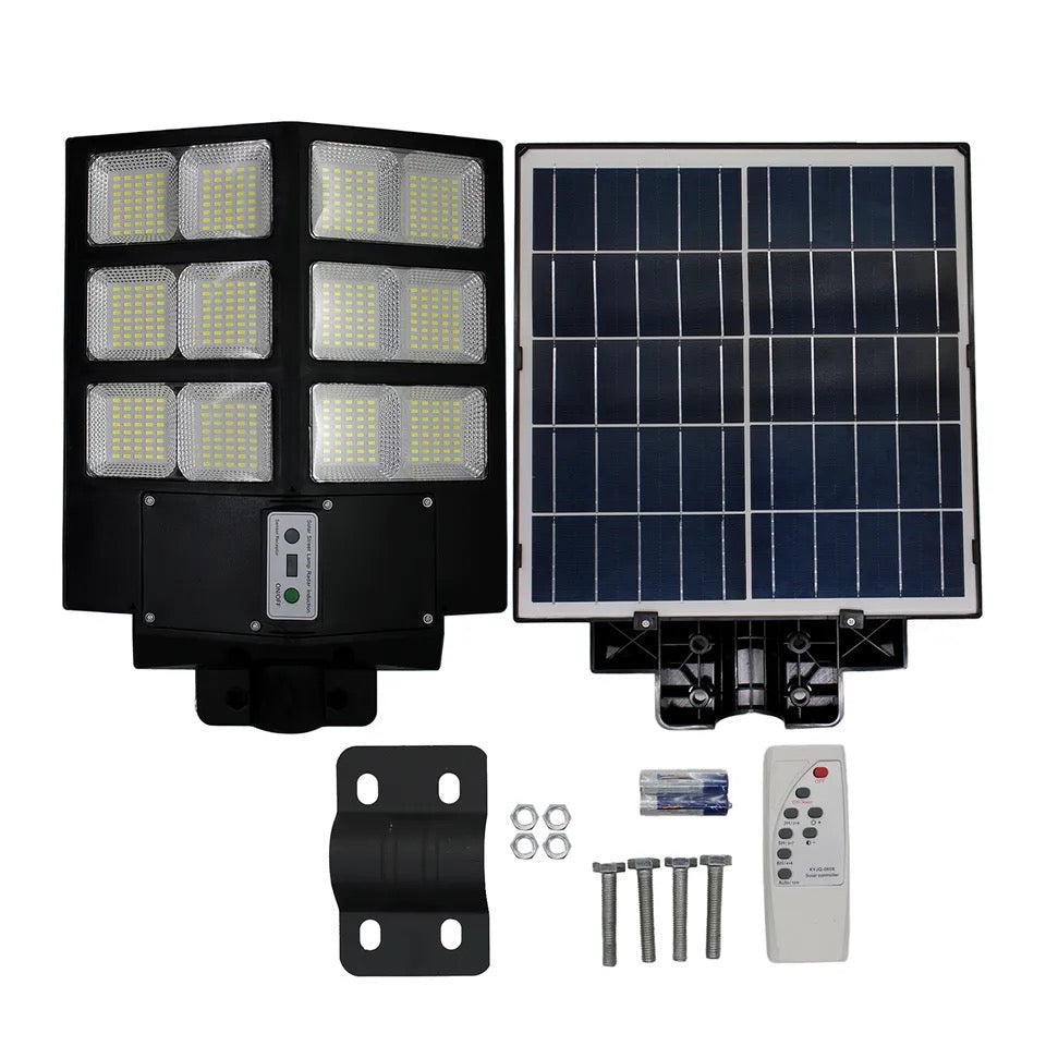 600 Lumen Solar-Powered Outdoor Light