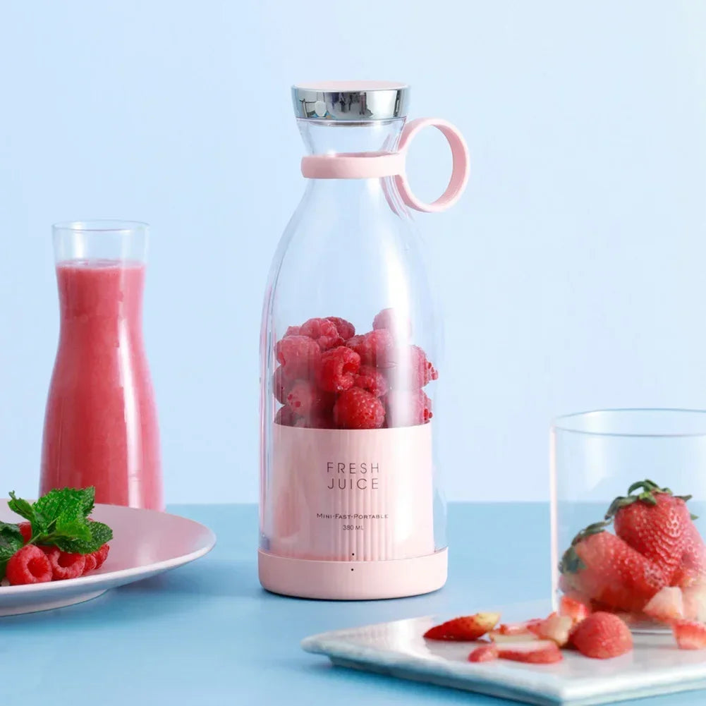 BlendBuddy | Compact USB Rechargeable Smoothie Maker for Active Lifestyles