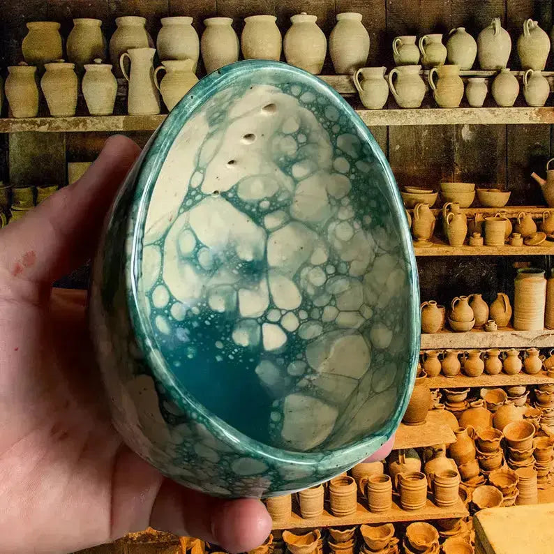 Handcrafted Ceramic Herb Separator – Elegant Kitchen Essential