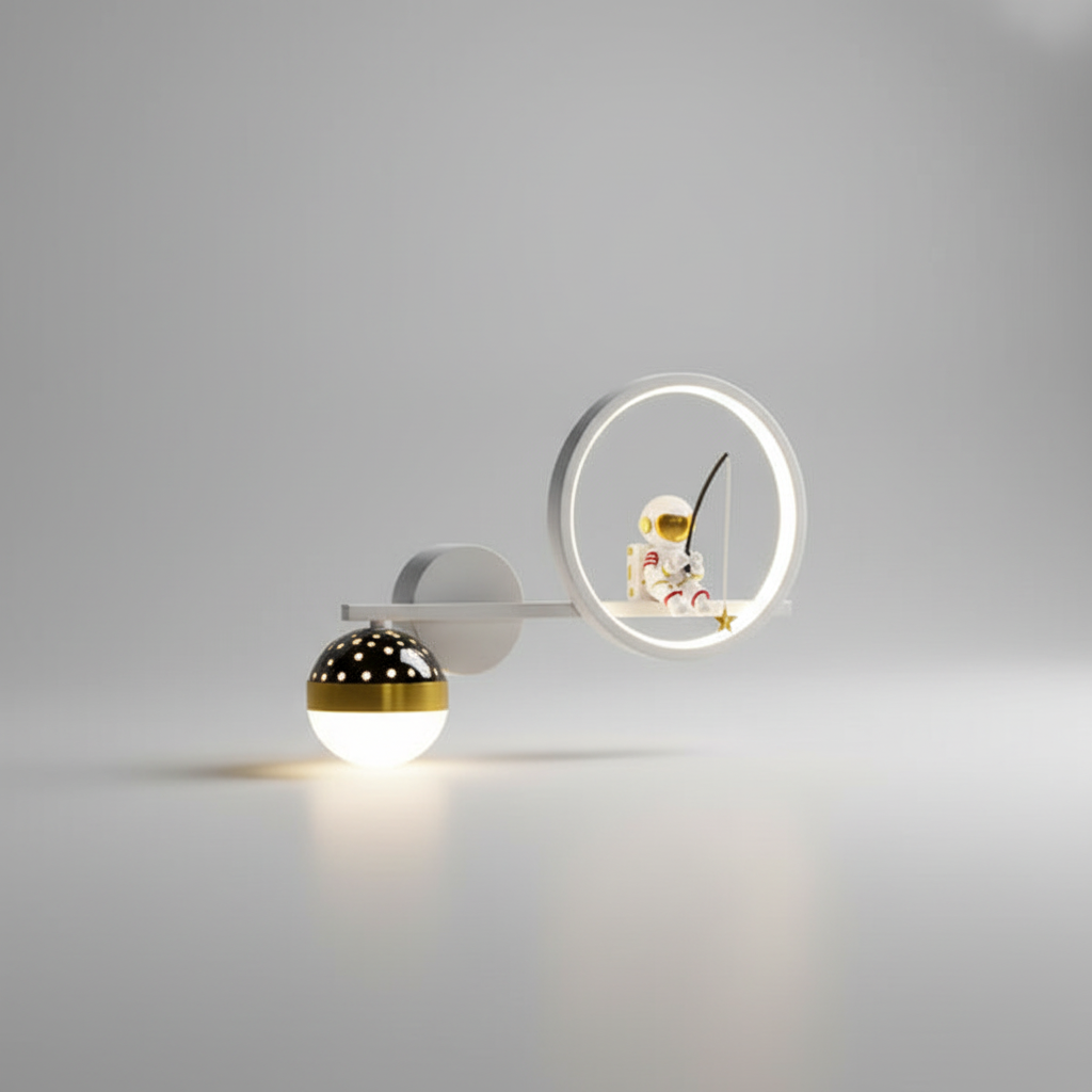 Metal Star-Shaped Wall Light for Kids' Room