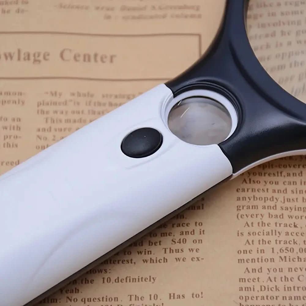 ClarityMax - Portable LED Magnifying Glass for Detailed Viewing