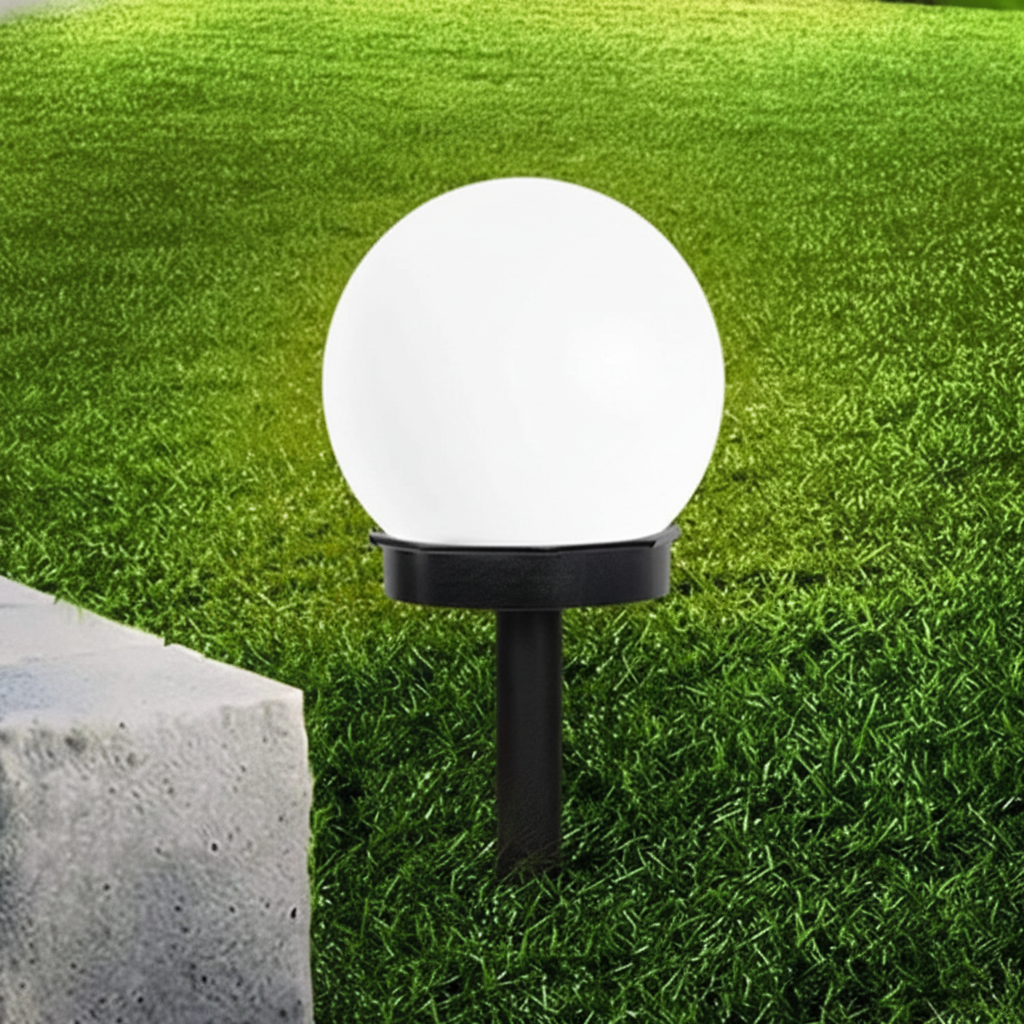 Garden Light with Solar Power - Spherical Design
