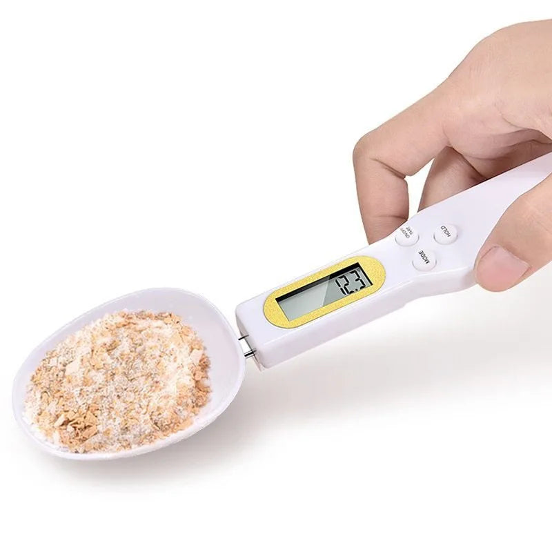 Precision Digital Spoon for Accurate Ingredient Measurement