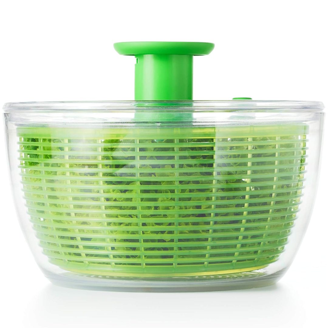 Effortless Salad Dryer with Manual Pull Handle - Large Capacity