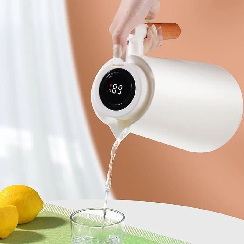 ChillGuard Thermal Flask | Smart Temperature Indicator | Sleek Design for Any Beverage