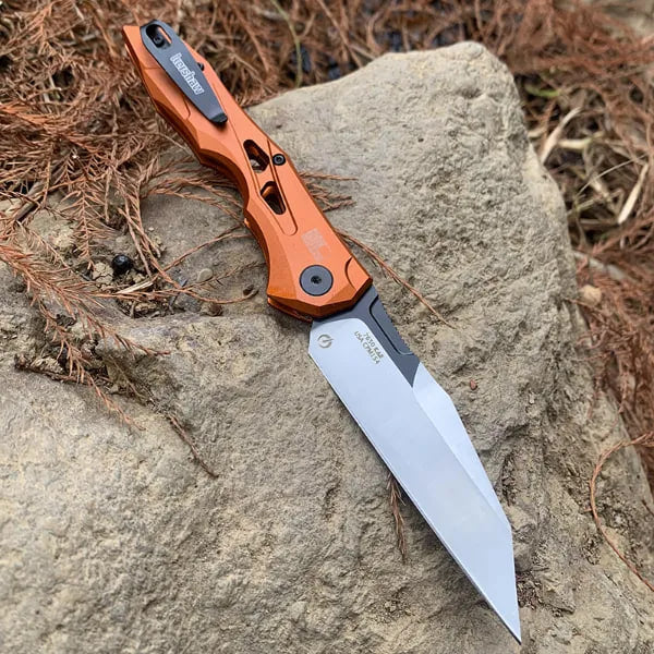 AdventureReady | Versatile Utility Tool with Precision Blade