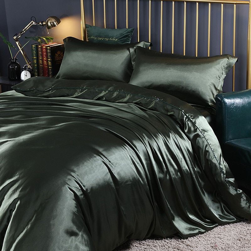 LuxeSilk Dream Duvet - 100% Natural Silk for Ultimate Comfort