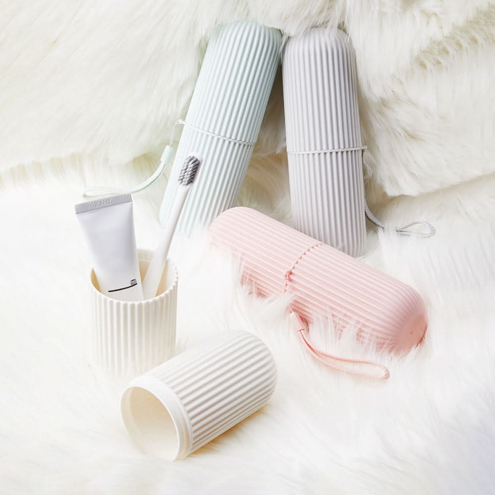 On-the-Go Hygiene Kit – Compact Toothbrush and Toothpaste Holder