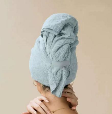 AquaSoft – Coral Velvet Hair Wrap for Quick Drying and Frizz Control