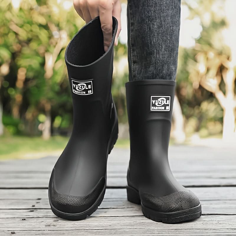 AquaGuard - Sturdy Rain Boots for Ultimate Outdoor Comfort