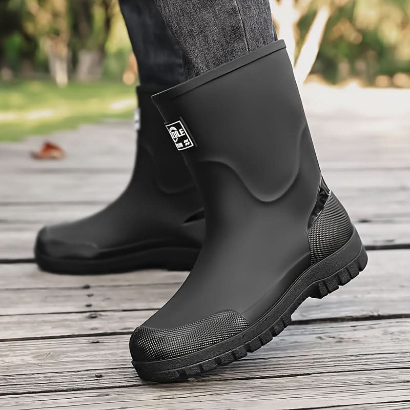 AquaGuard - Sturdy Rain Boots for Ultimate Outdoor Comfort