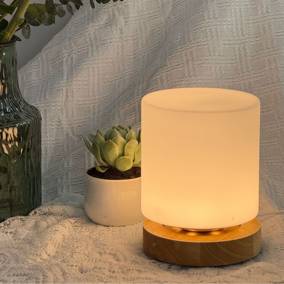 Stylish 360° Glass Lamp - Perfect for Nightstands