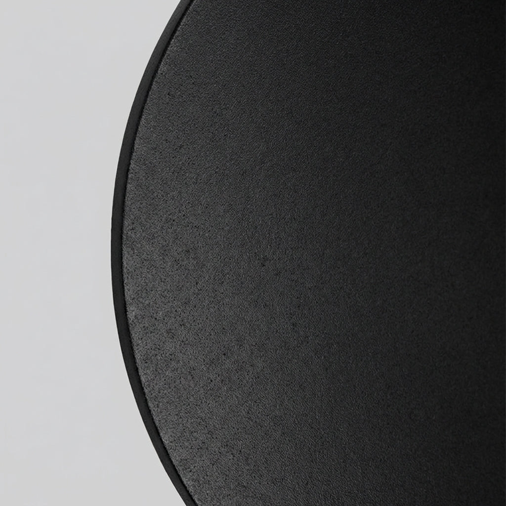 Sleek Wall Light Fixture - Minimalist Design