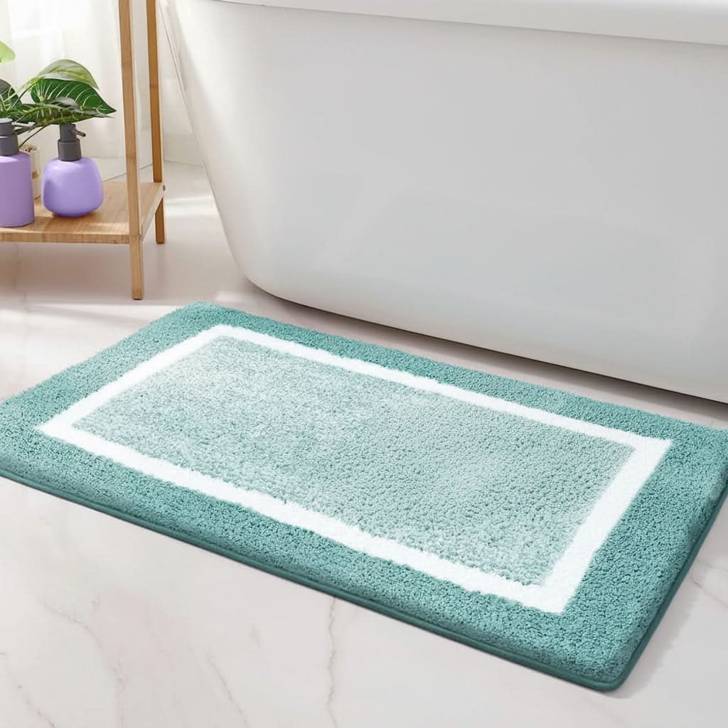 PlushGuard - Ultra-Absorbent Non-Slip Bath Mat for Safety