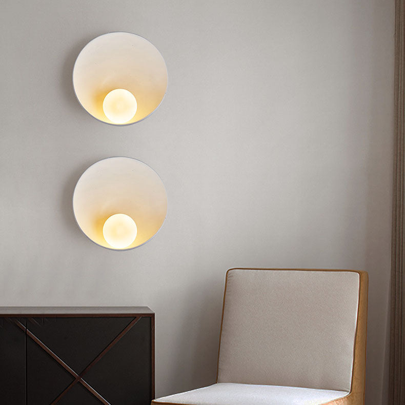 Elegant Round Glass Wall Light Fixture with Clear Shade