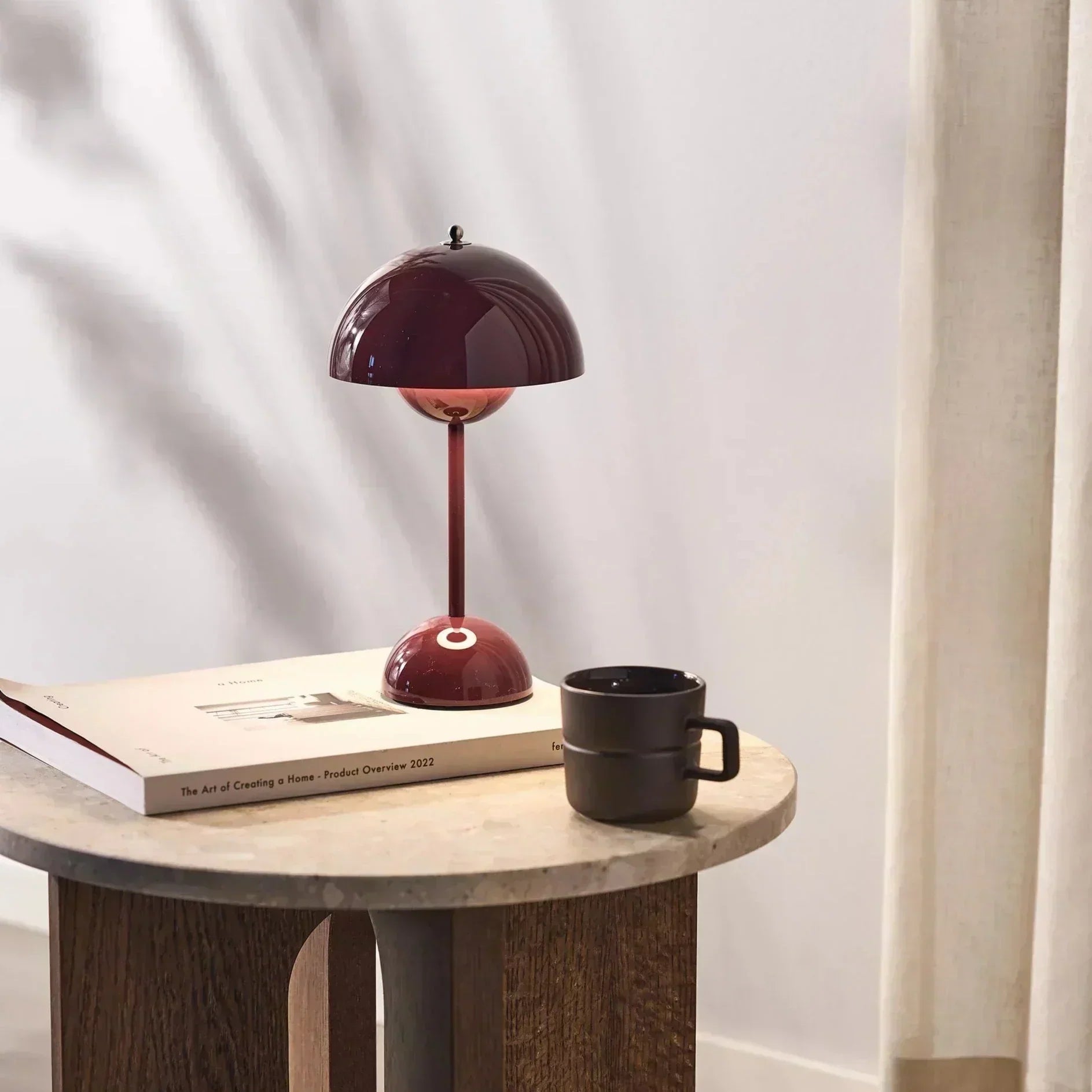 Chic LED Desk Lamp | Customizable Brightness & Sleek Design