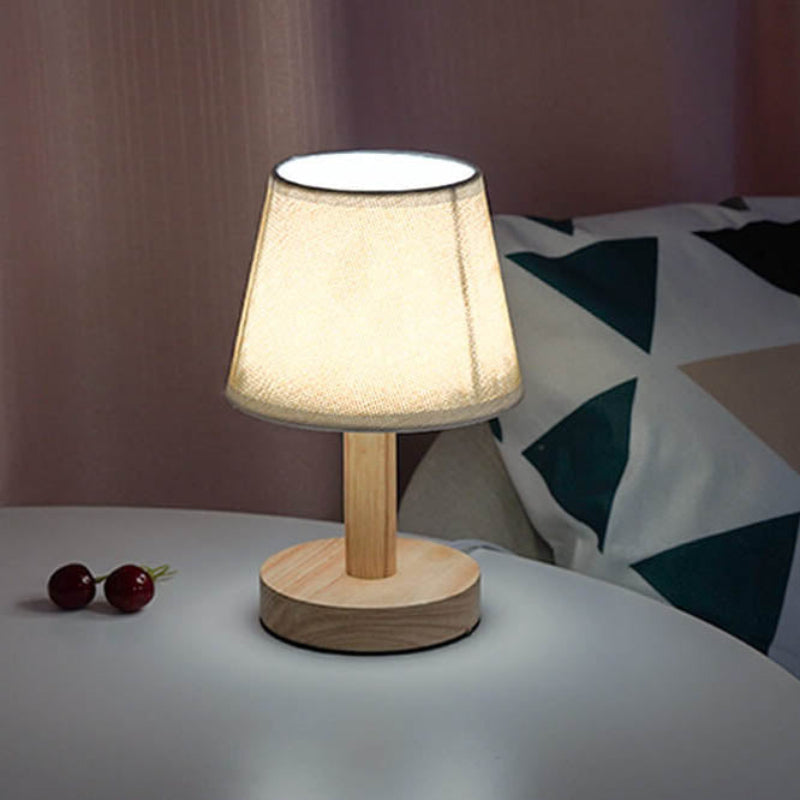 Elegant LED Desk Lamp with Classic Linen Shade - USB Powered