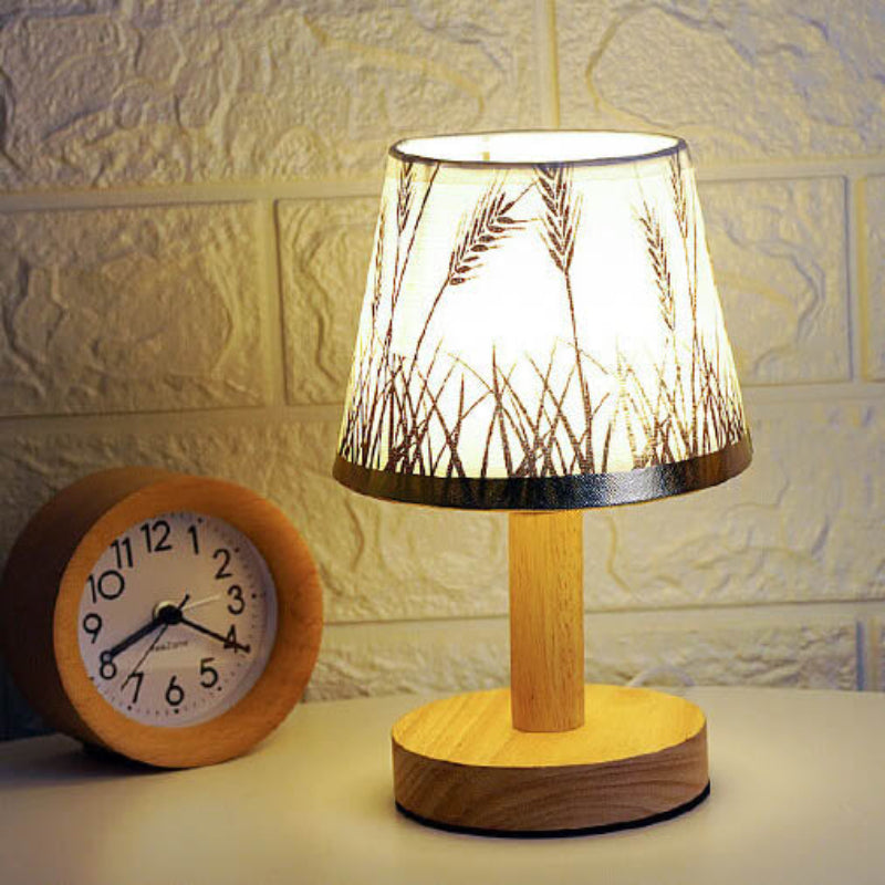 Elegant LED Desk Lamp with Classic Linen Shade - USB Powered
