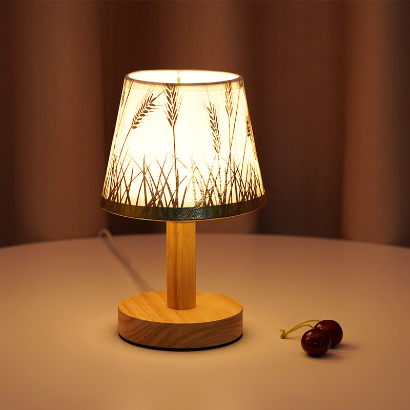 Elegant LED Desk Lamp with Classic Linen Shade - USB Powered