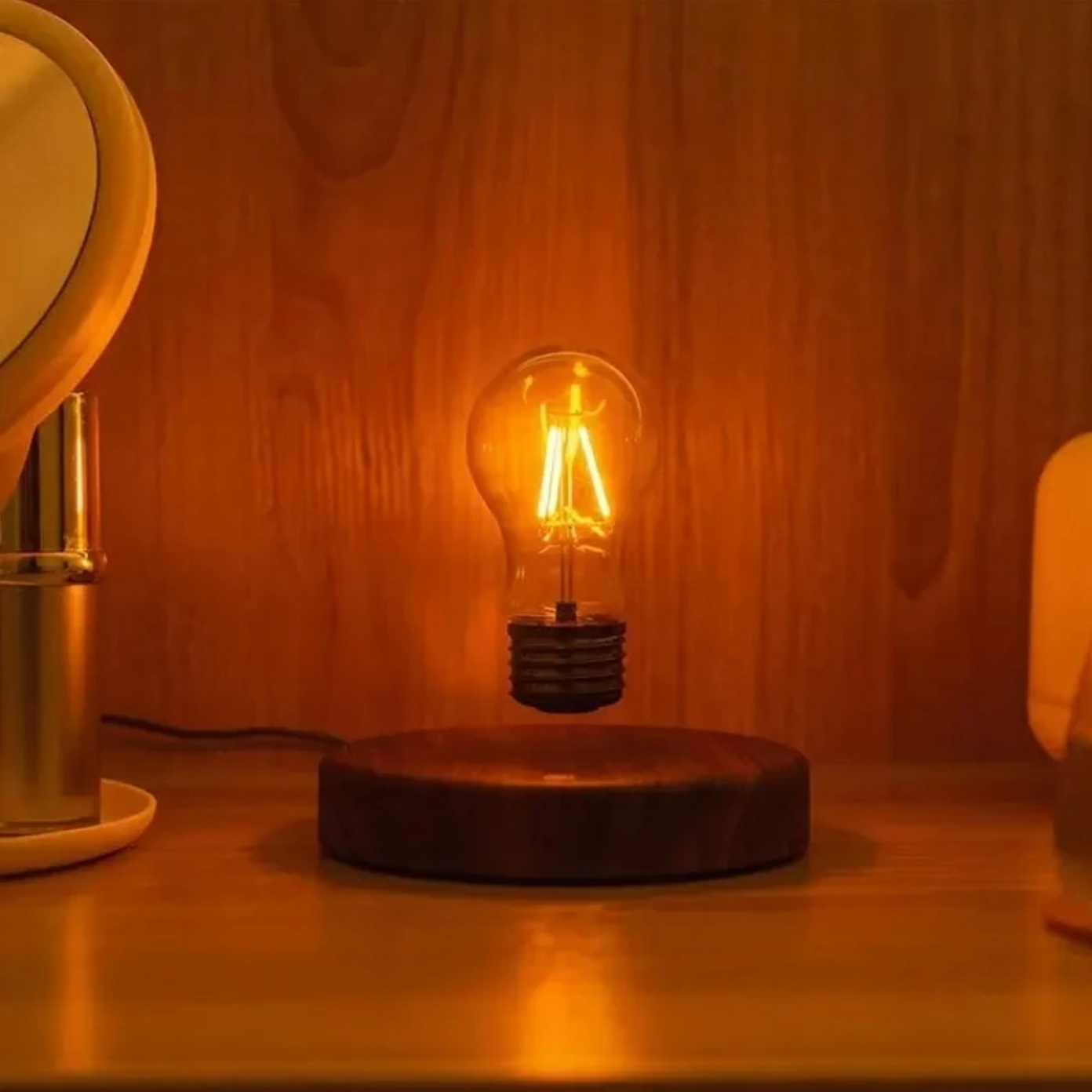 Contemporary Accent Light for Tabletops