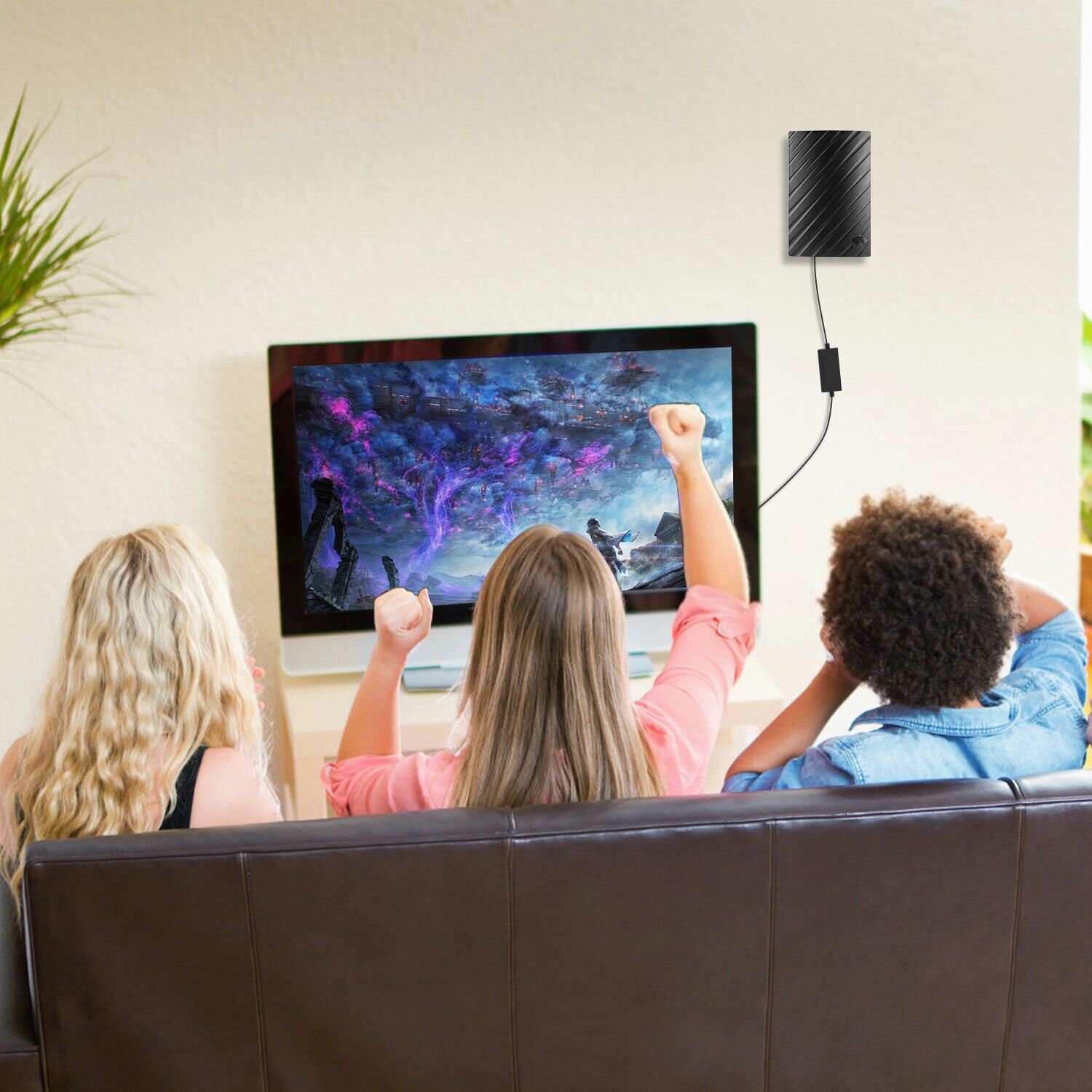 High-Performance 4K Indoor TV Antenna with 600-Mile Range
