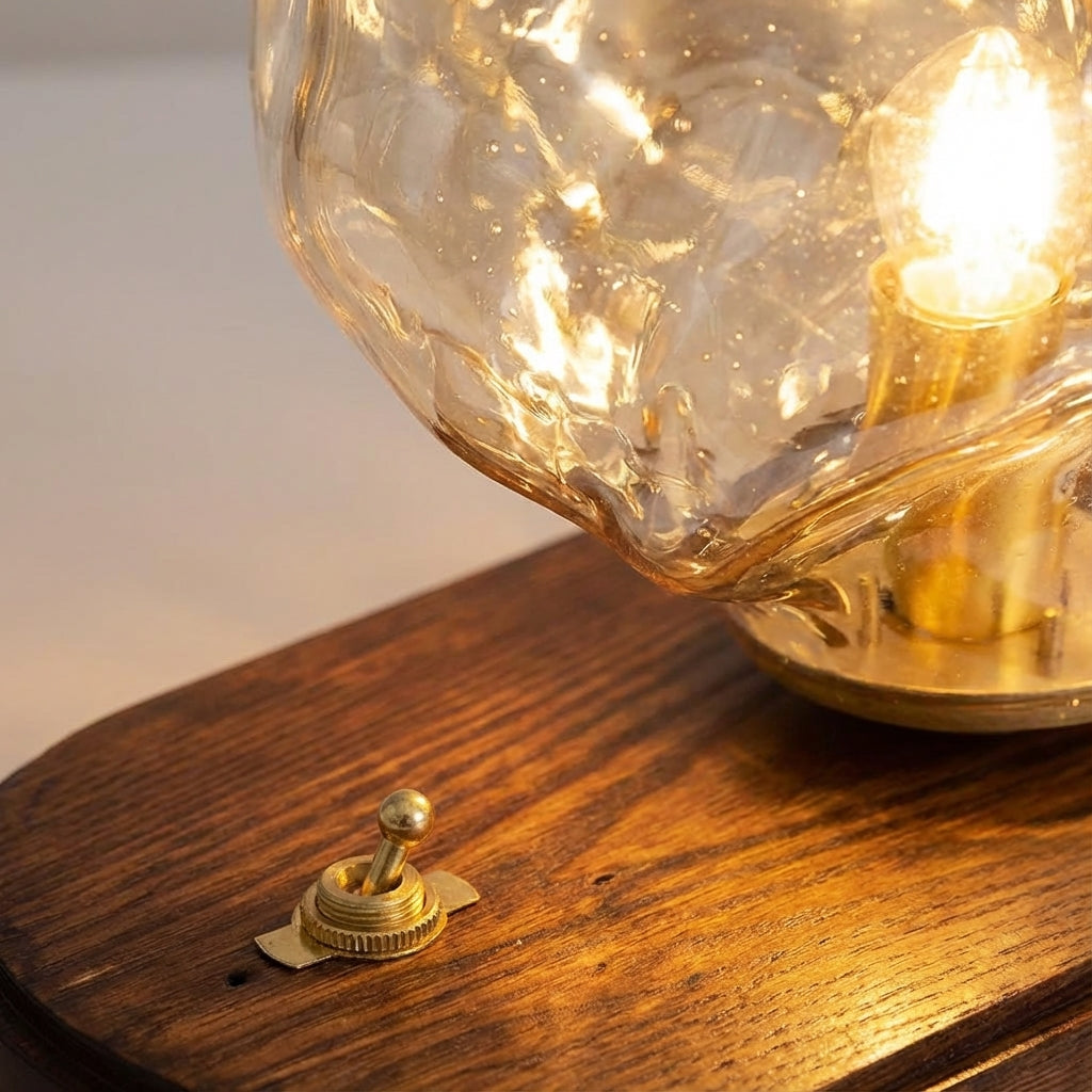Accent Lamp with Natural Design - LumenRock
