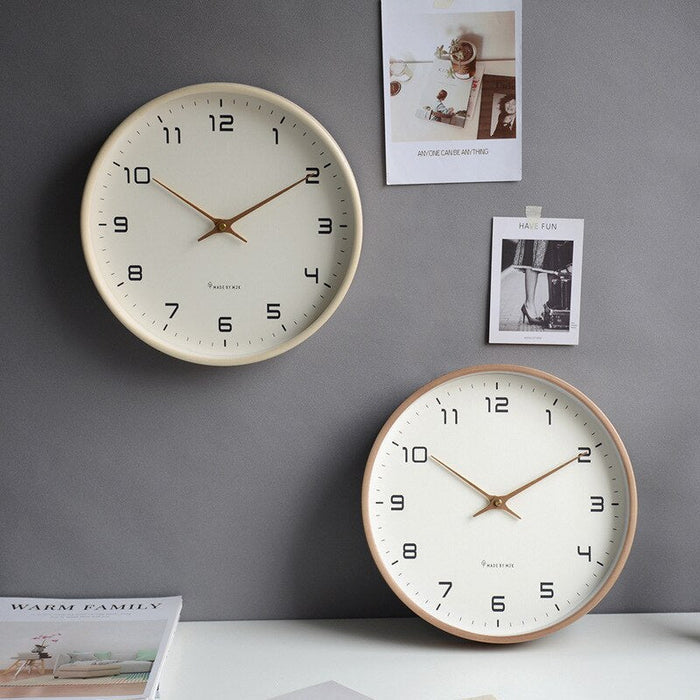 Elegant Wooden Clock for Contemporary Home Decor