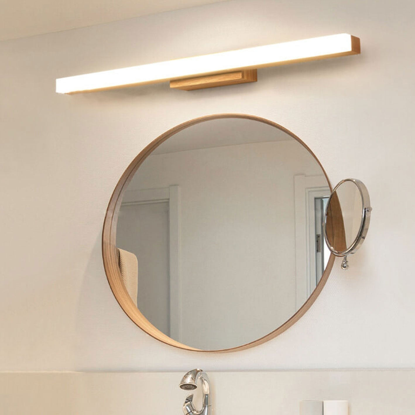 LuxeBeam | Stylish LED Wall Light for Modern Homes