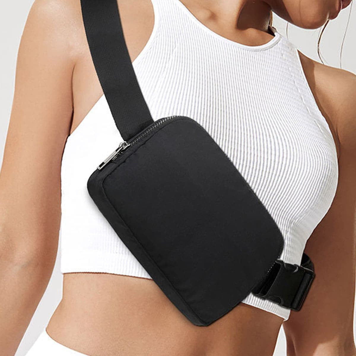 AquaGuard Lightweight Waist Pack – Versatile and Roomy Fanny Pack for Active Lifestyles
